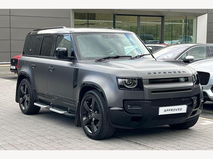 Land Rover Defender 3.0 D300 MHEV X-Dynamic HSE Auto 4WD Euro 6 (s/s) 5dr
