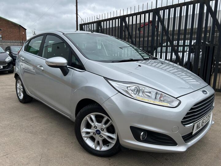 Ford Fiesta 1.25 Zetec Euro 6 5dr