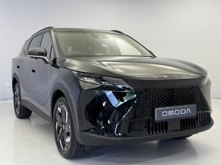OMODA 7 1.5T SHS 18.4kWh Knight DHT1 Euro 6 (s/s) 5dr