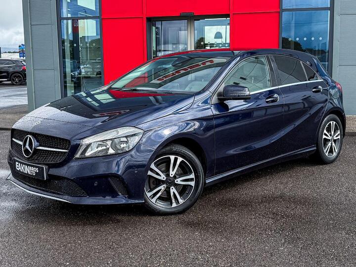 Mercedes-Benz A Class 2.1 A200d SE (Executive) 7G-DCT Euro 6 (s/s) 5dr