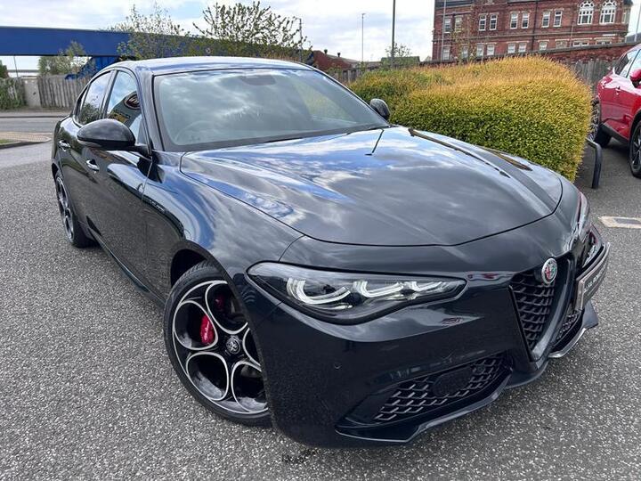 Alfa Romeo Giulia 2.0T Veloce Auto Euro 6 (s/s) 4dr