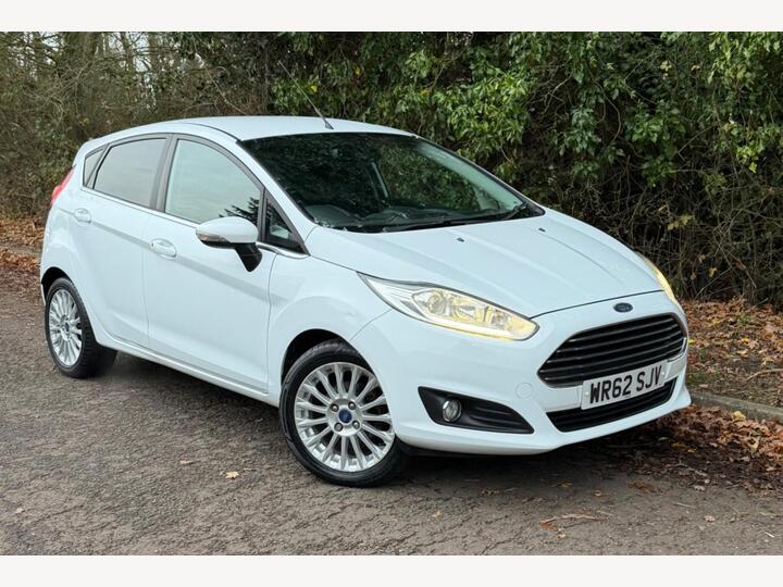 Ford Fiesta 1.0T EcoBoost Titanium Euro 5 (s/s) 5dr