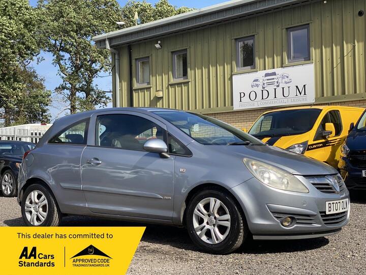 Vauxhall Corsa 1.2i 16v Club 3dr