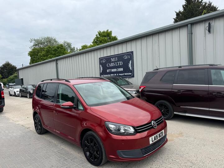 Volkswagen Touran 1.4 TSI BlueMotion Tech SEL DSG Euro 6 (s/s) 5dr Volkswagen Touran 1.4 TSI BlueMotion Tech SEL DSG Euro 6 (s/s) 5dr
