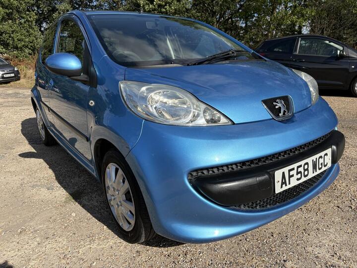 Peugeot 107 1.0 12V Urban Move Euro 4 5dr