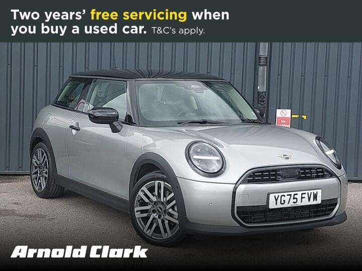 MINI Cooper 1.5C Classic Steptronic Euro 6 (s/s) 3dr