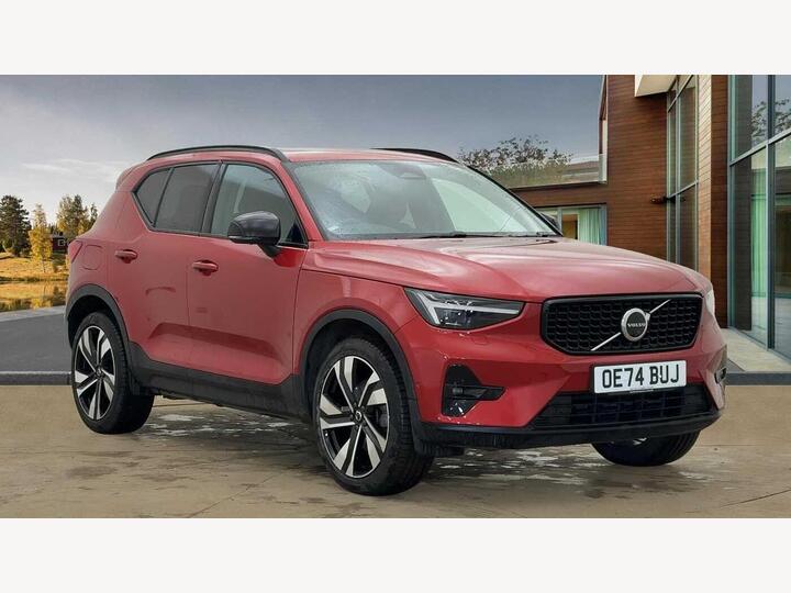Volvo XC40 2.0 B4 MHEV Ultra Dark DCT Auto Euro 6 (s/s) 5dr