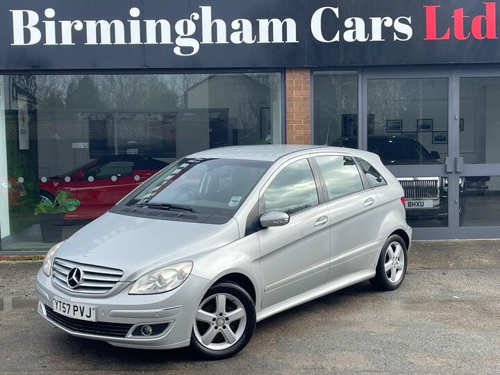 Mercedes-Benz B Class 2.0 B180 SE CVT 5dr