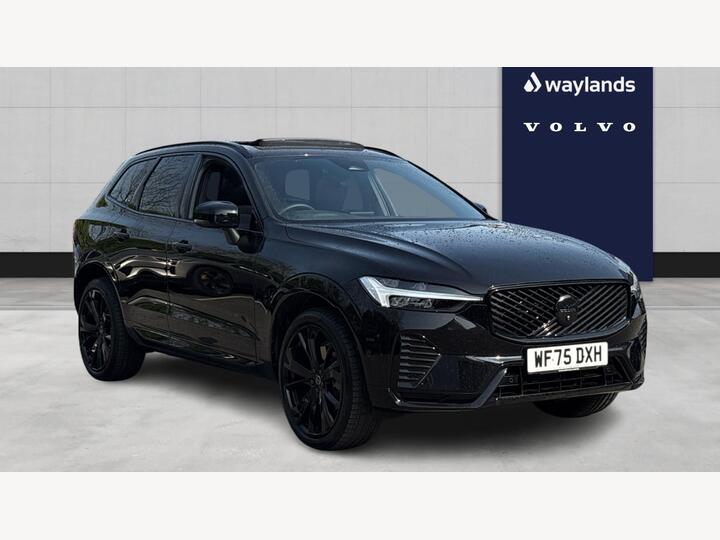 Volvo XC60 2.0 B5 MHEV Plus Black Edition Auto AWD Euro 6 (s/s) 5dr