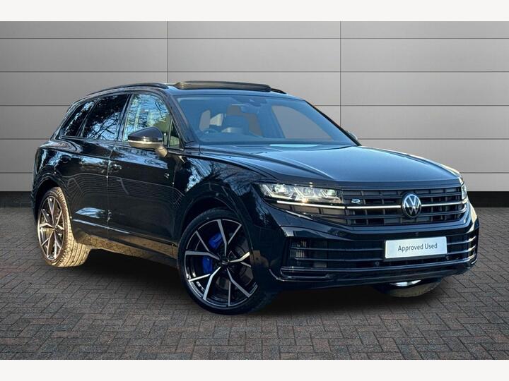 Volkswagen Touareg 3.0 V6 TSI EHybrid 14.3kWh R Tiptronic 4Motion Euro 6 (s/s) 5dr Volkswagen Touareg 3.0 V6 TSI EHybrid 14.3kWh R Tiptronic 4Motion Euro 6 (s/s) 5dr