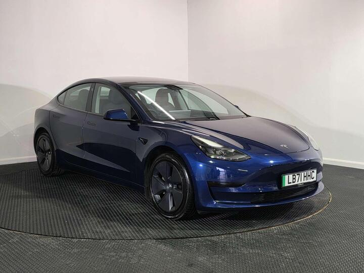 Tesla MODEL 3 Standard Range Plus Auto RWD 4dr Tesla MODEL 3 Standard Range Plus Auto RWD 4dr