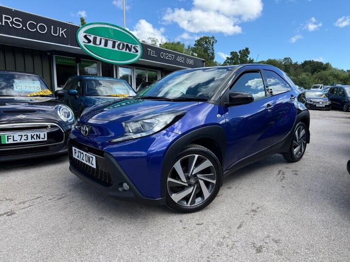 Toyota AYGO X 1.0 VVT-i Edge Euro 6 (s/s) 5dr Toyota AYGO X 1.0 VVT-i Edge Euro 6 (s/s) 5dr