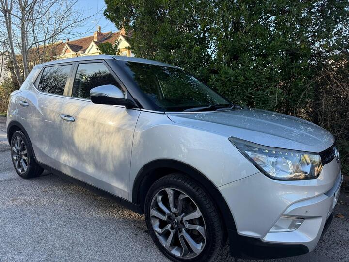 SsangYong Tivoli 1.6 E-XGi ELX Euro 6 (s/s) 5dr