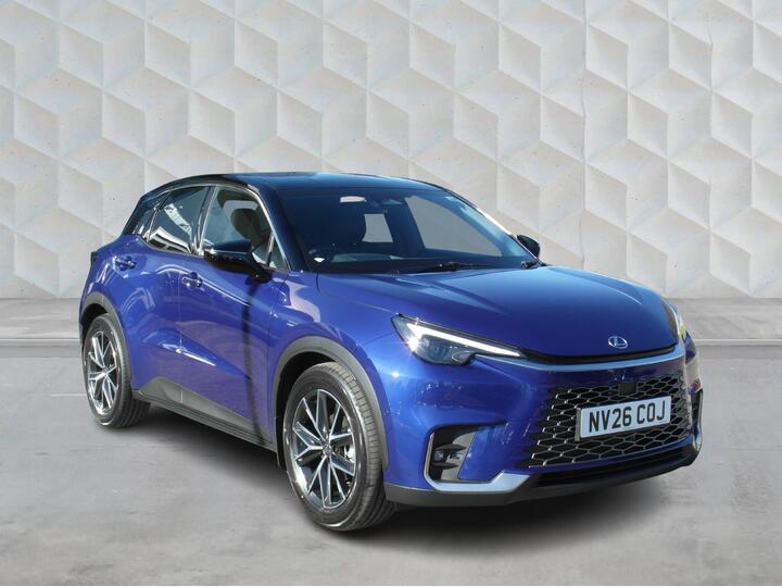 Lexus LBX 1.5 VVT-iE Takumi Design E-CVT Euro 6 (s/s) 5dr