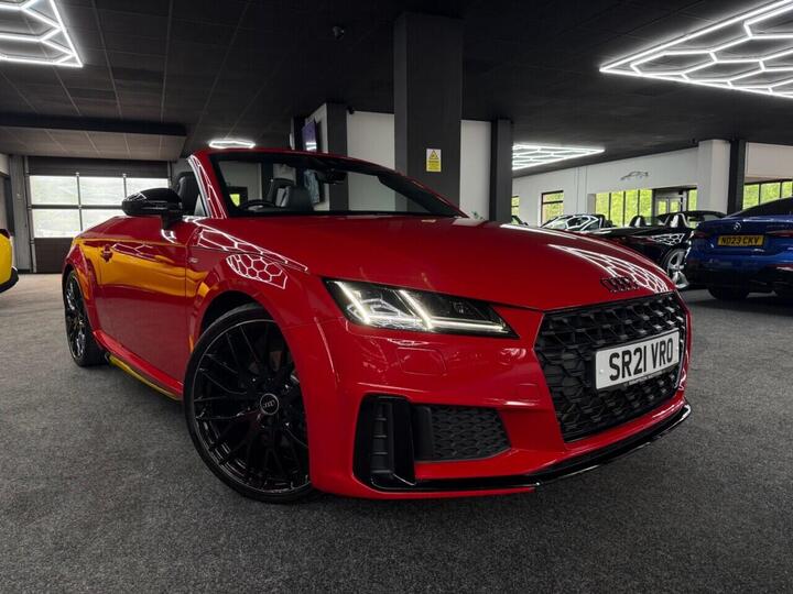Audi TT 2.0 TFSI 40 Black Edition Roadster S Tronic Euro 6 (s/s) 2dr