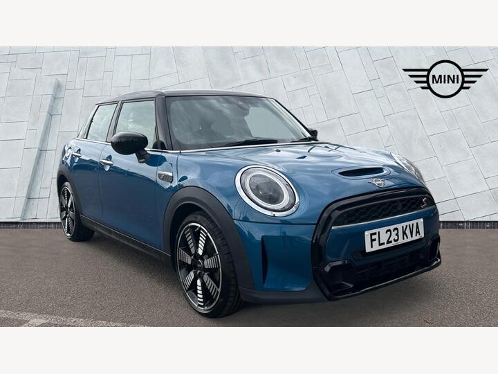 MINI Hatch 2.0 Cooper S Exclusive Steptronic Euro 6 (s/s) 5dr