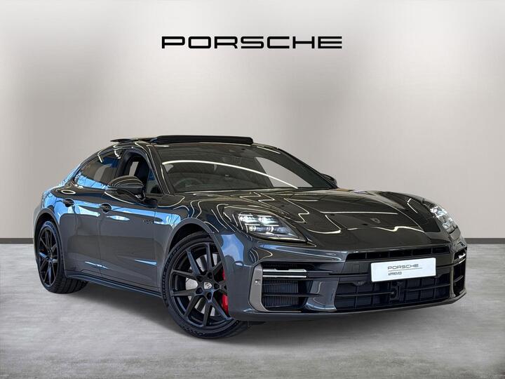 Porsche Panamera 4.0 V8 25.9kWh Turbo E-Hybrid Saloon PDK 4WD Euro 6 (s/s) 5dr