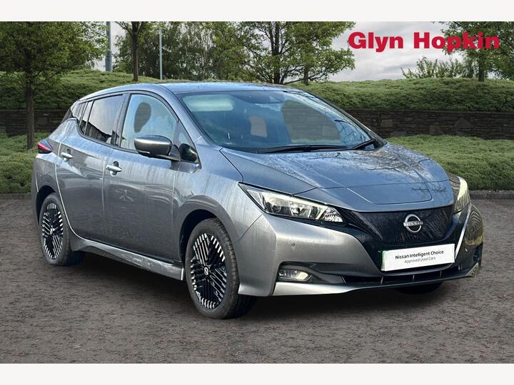 Nissan LEAF 39kWh N-Connecta Auto 5dr