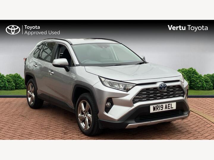 Toyota RAV4 2.5 VVT-h Design CVT Euro 6 (s/s) 5dr Toyota RAV4 2.5 VVT-h Design CVT Euro 6 (s/s) 5dr