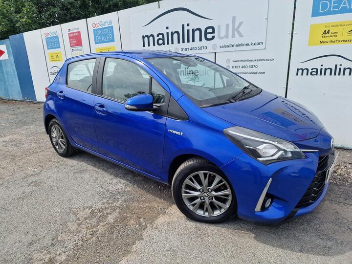 Toyota Yaris 1.5 VVT-h Icon Tech E-CVT Euro 6 (s/s) 5dr