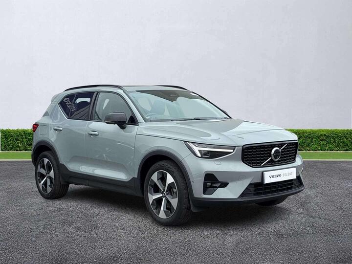 Volvo XC40 2.0 B3 MHEV Ultimate DCT Auto Euro 6 (s/s) 5dr