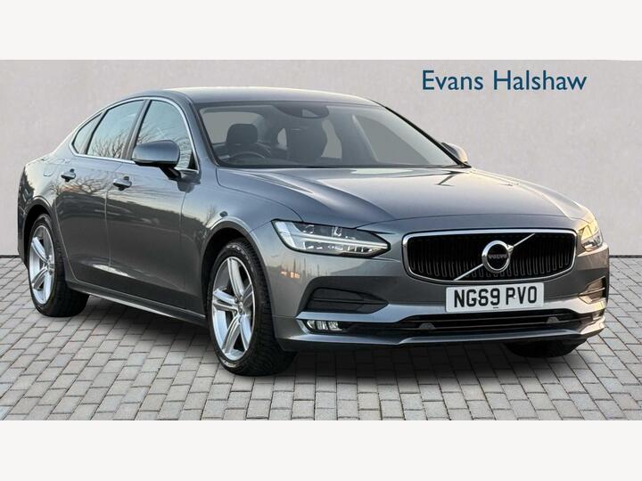 Volvo S90 SALOON 2.0 T4 Momentum Plus Auto Euro 6 (s/s) 4dr