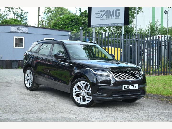 Land Rover RANGE ROVER VELAR 3.0 D275 HSE Auto 4WD Euro 6 (s/s) 5dr Land Rover RANGE ROVER VELAR 3.0 D275 HSE Auto 4WD Euro 6 (s/s) 5dr