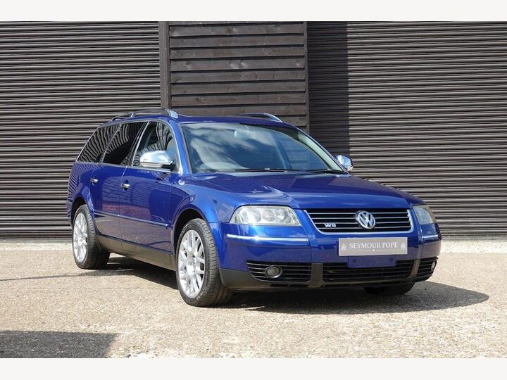 Volkswagen Passat 4.0 W8 4MOTION 5dr