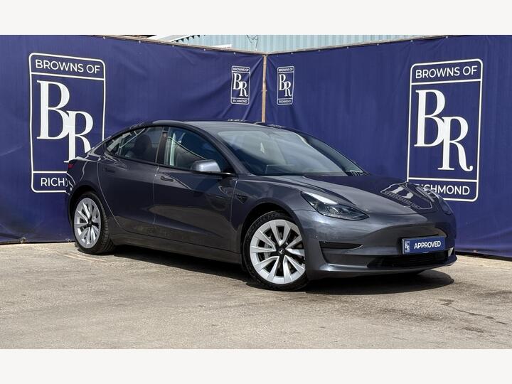 Tesla Model 3 Auto RWD 4dr