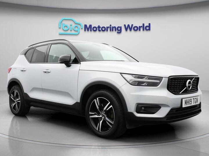 Volvo XC40 2.0 T4 R-Design Auto Euro 6 (s/s) 5dr
