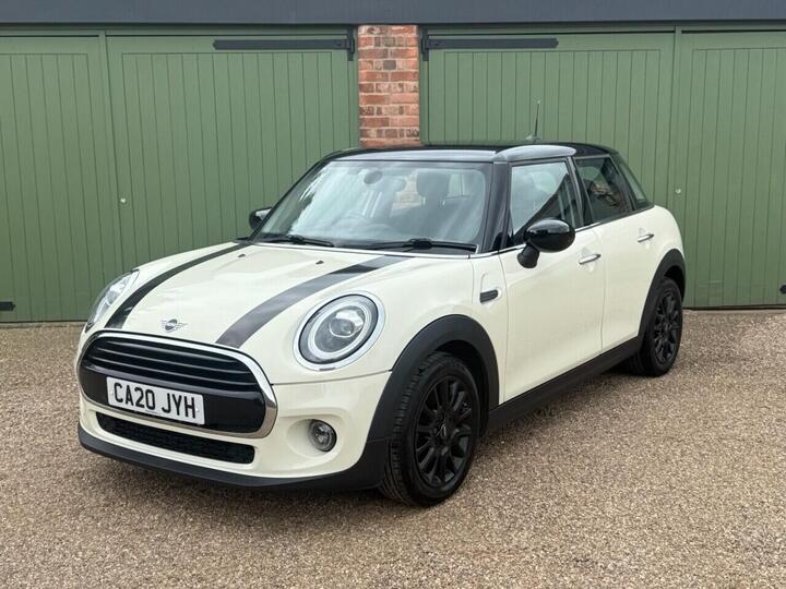 MINI HATCH 1.5 Cooper Classic Euro 6 (s/s) 5dr