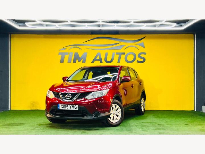 Nissan Qashqai 1.2 DIG-T Visia 2WD Euro 5 (s/s) 5dr Nissan Qashqai 1.2 DIG-T Visia 2WD Euro 5 (s/s) 5dr