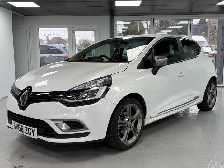 Renault CLIO 0.9 TCe GT Line Euro 6 (s/s) 5dr Renault CLIO 0.9 TCe GT Line Euro 6 (s/s) 5dr