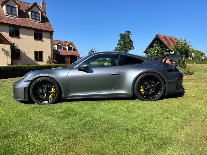Porsche 911 4.0 992 GT3 PDK Euro 6 2dr