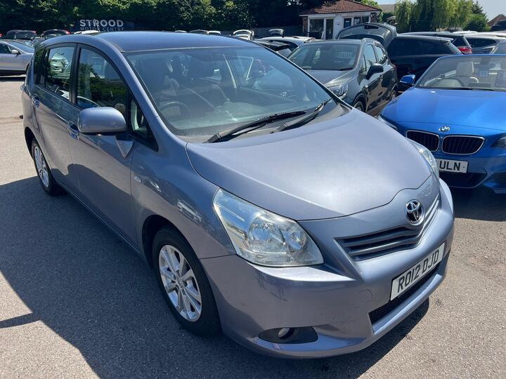 Toyota Verso 1.8 V-Matic TR Multidrive S Euro 5 5dr Toyota Verso 1.8 V-Matic TR Multidrive S Euro 5 5dr