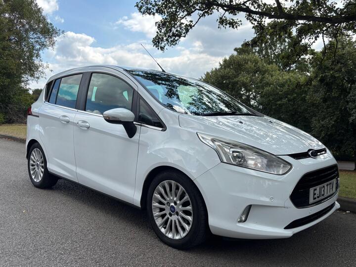 Ford B-Max 1.6 TDCi Titanium Euro 5 5dr