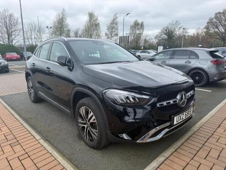 Mercedes-Benz GLA 2.0 GLA200d Sport (Executive) 8G-DCT Euro 6 (s/s) 5dr