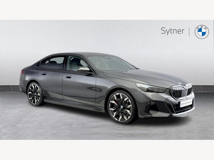 BMW 5 Series Saloon 2.0 530e 22.1kWh M Sport Pro Steptronic Euro 6 (s/s) 4dr