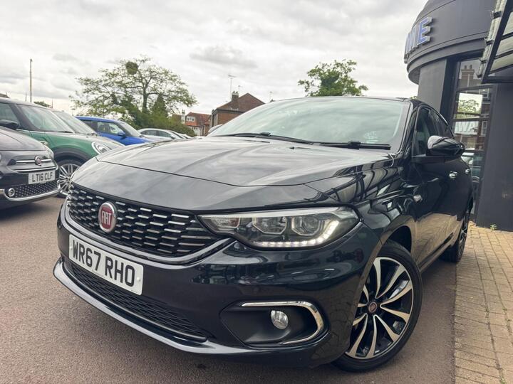 Fiat Tipo 1.4 MPI Lounge Euro 6 5dr