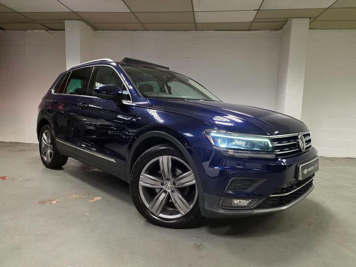 Volkswagen Tiguan 2.0 TDI SEL DSG Euro 6 (s/s) 5dr Volkswagen Tiguan 2.0 TDI SEL DSG Euro 6 (s/s) 5dr