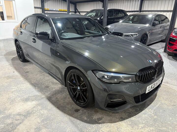BMW 3 Series 2.0 330e 12kWh M Sport Pro Edition Auto Euro 6 (s/s) 4dr BMW 3 Series 2.0 330e 12kWh M Sport Pro Edition Auto Euro 6 (s/s) 4dr