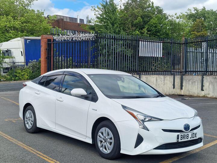 Toyota Prius HybridWarrantyECONOMIC 4family & Taxi Toyota Prius HybridWarrantyECONOMIC 4family & Taxi