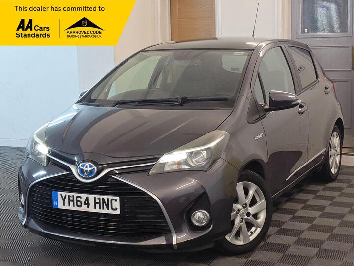 Toyota Yaris 1.5 VVT-h Excel E-CVT Euro 6 5dr (15in Alloy) Toyota Yaris 1.5 VVT-h Excel E-CVT Euro 6 5dr (15in Alloy)