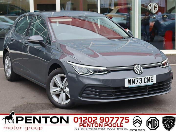 Volkswagen Golf 1.5 ETSI MHEV Life DSG Euro 6 (s/s) 5dr