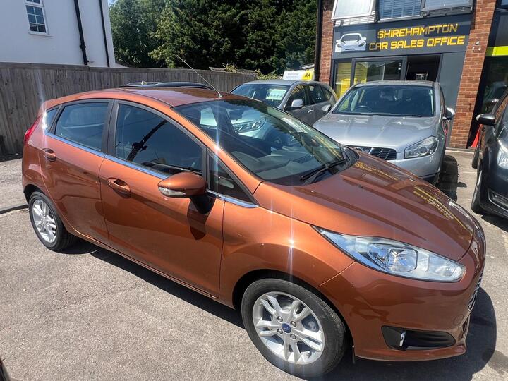 Ford Fiesta 1.0T EcoBoost Zetec Euro 5 (s/s) 5dr
