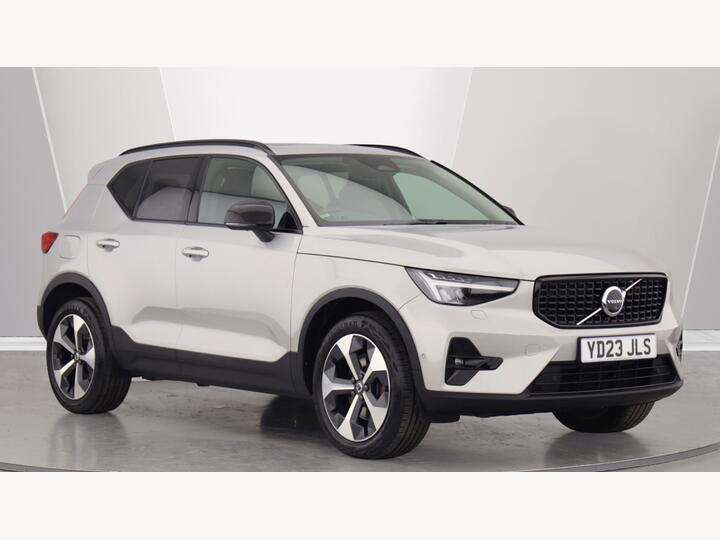 Volvo XC40 2.0 B4 MHEV Ultimate DCT Auto Euro 6 (s/s) 5dr