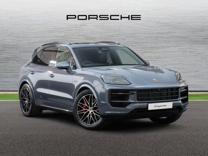 Porsche Cayenne 3.0 V6 E-Hybrid 25.9kWh S TiptronicS 4WD Euro 6 (s/s) 5dr
