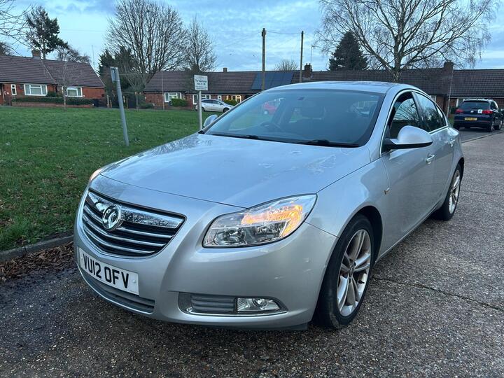 Vauxhall Insignia 2.0 CDTi EcoFLEX Exclusiv Euro 5 (s/s) 5dr