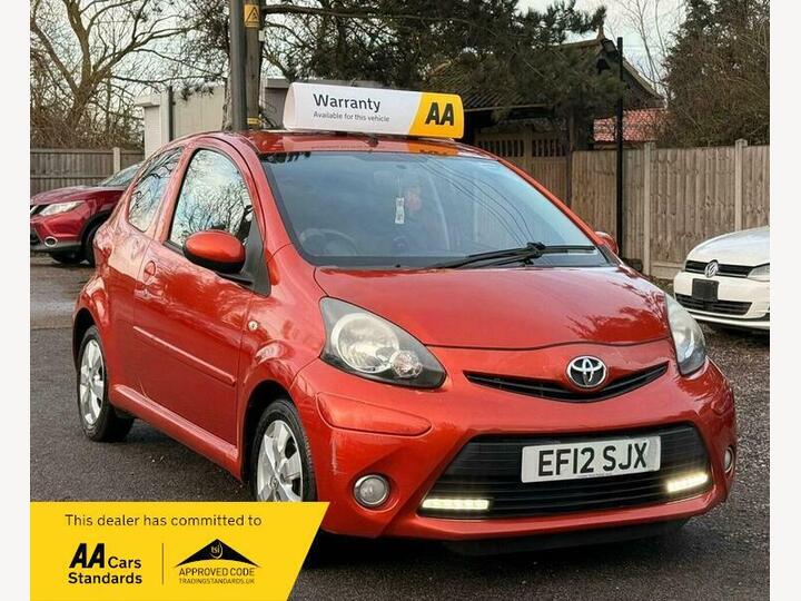 Toyota AYGO 1.0 VVT-i Fire Euro 5 3dr Toyota AYGO 1.0 VVT-i Fire Euro 5 3dr