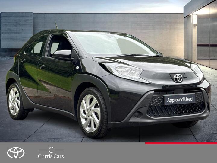 Toyota Aygo X 1.0 VVT-i Pure Euro 6 (s/s) 5dr Toyota Aygo X 1.0 VVT-i Pure Euro 6 (s/s) 5dr